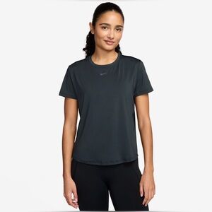 Nike Women’s One Classic Dri-FIT Short Sleeve Tee - seaweed green size large